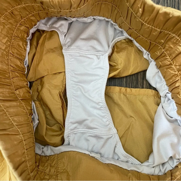 Free People Movement The Way Home high rise shorts size medium - Picture 7 of 7